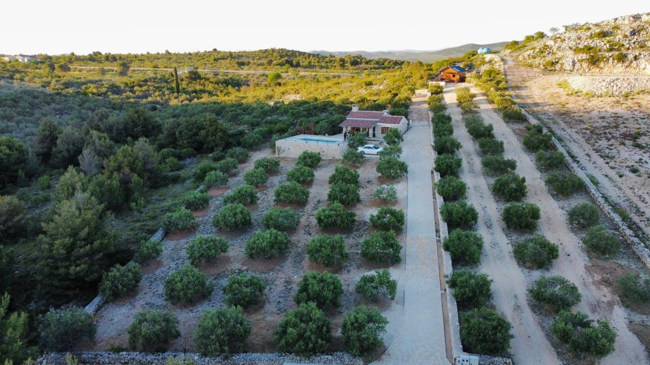 Holiday Home Svemir Drage Εξωτερικό φωτογραφία