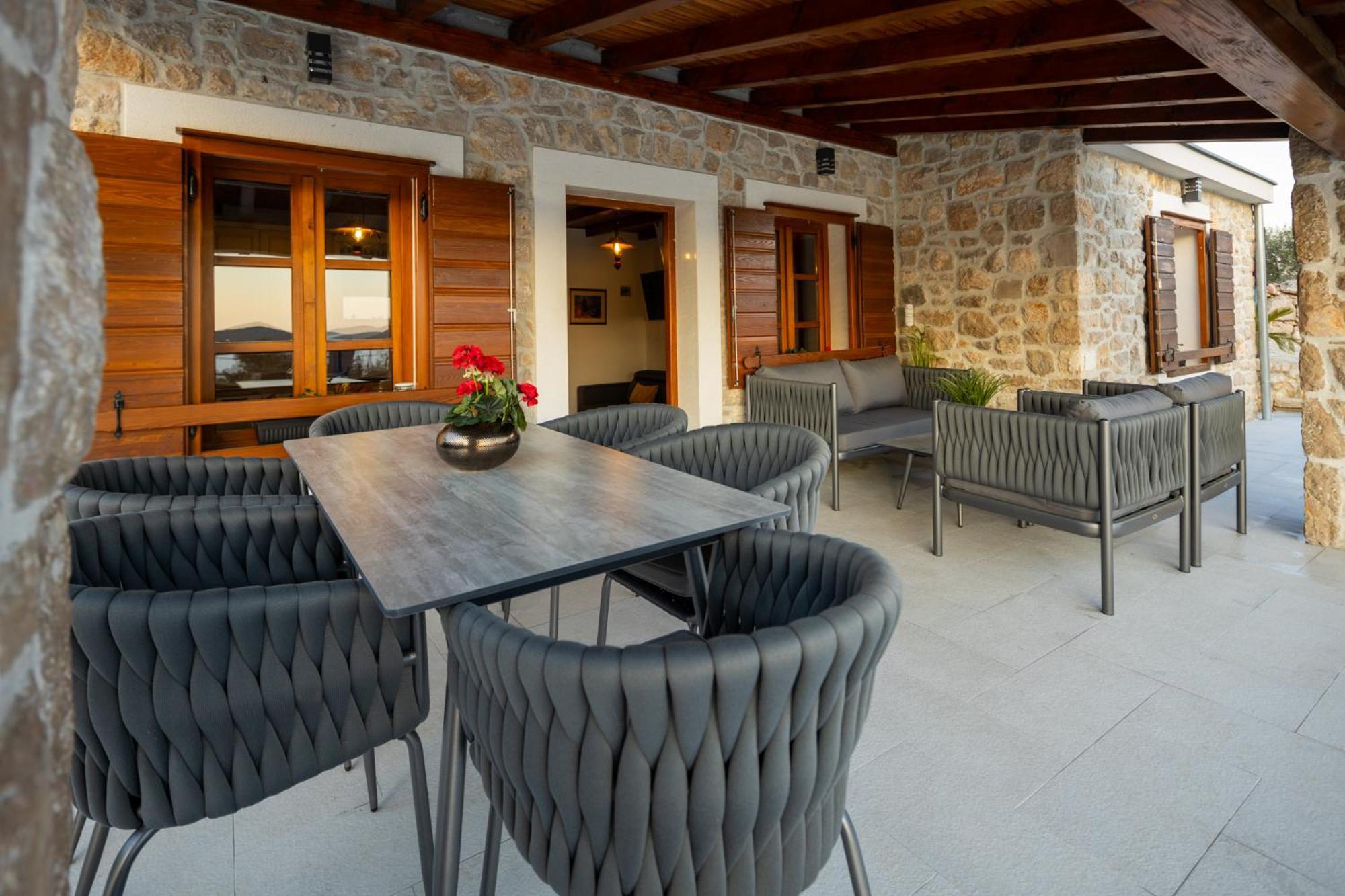 Holiday Home Svemir Drage Εξωτερικό φωτογραφία