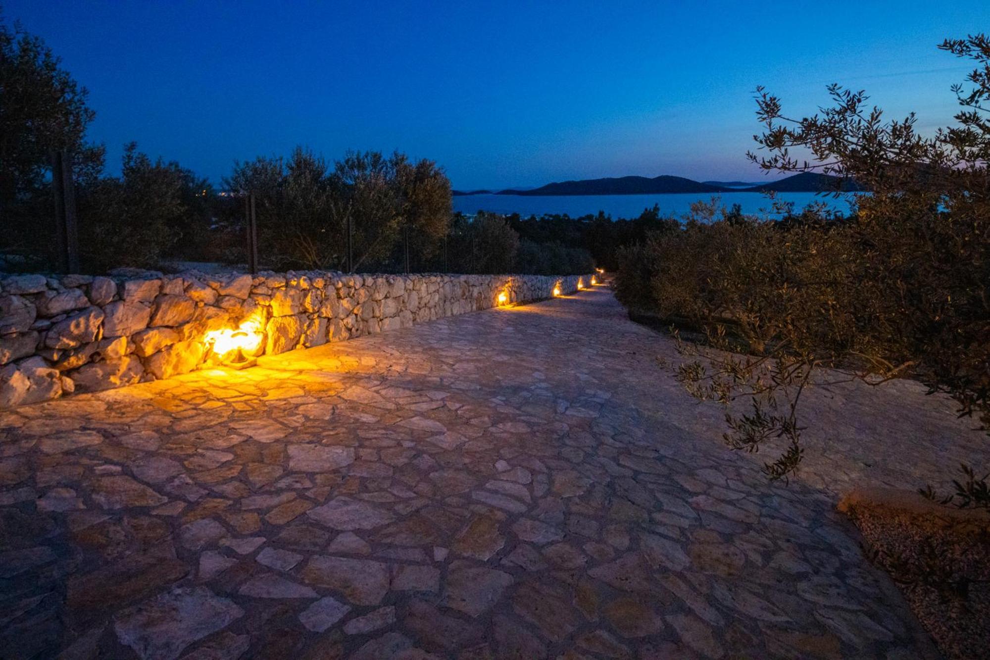 Holiday Home Svemir Drage Εξωτερικό φωτογραφία